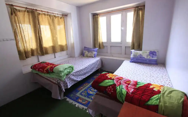 Himalayan Lodge