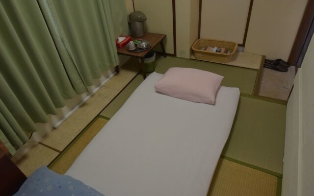 Hotel New Tochigiya 2