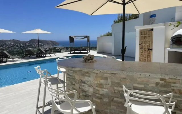 Casa Vida, Your Villa with Panoramic Sea Views in Moraira.