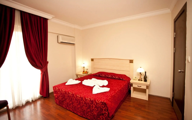 Dabaklar Deluxe Hotel