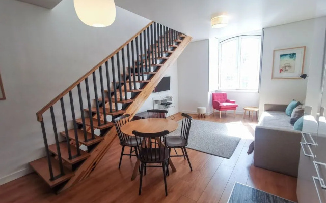 Fanqueiros Apartment