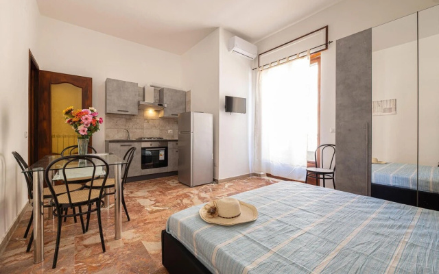 Awesome Apartment in Gallipoli With 1 Bedrooms