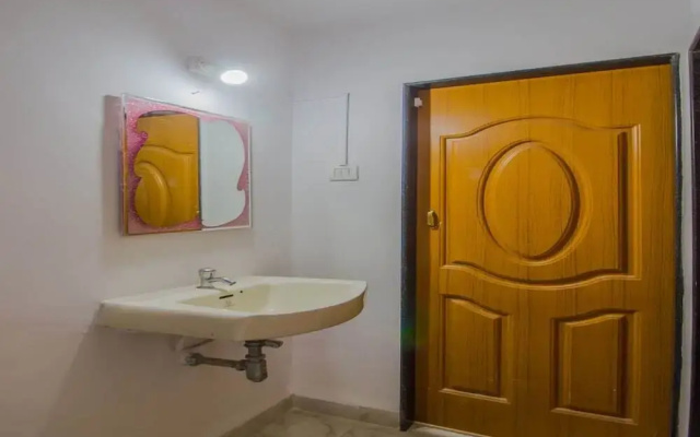 Gokul Residency By OYO Rooms