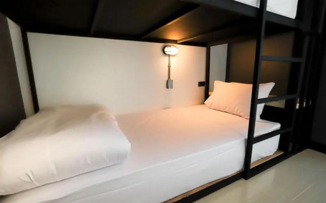 The Rest Hotel Prachuab Kriri Khan