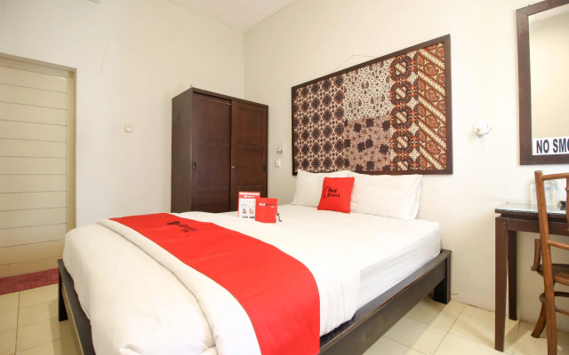 RedDoorz Syariah near Wijilan Yogyakarta