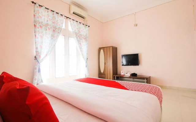 OYO 2138 Tiaz Homestay