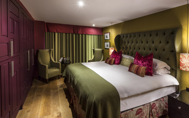 Langdale Hotel