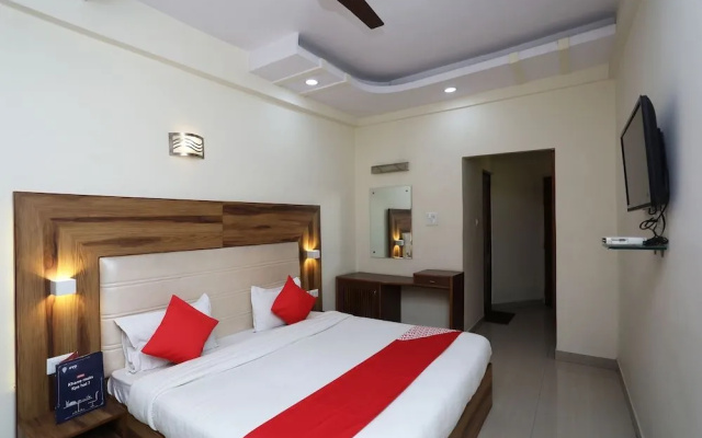 Oyo 30068 Hotel Kesar Palace