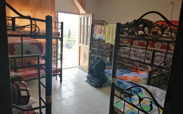 Al-Amir Hostel