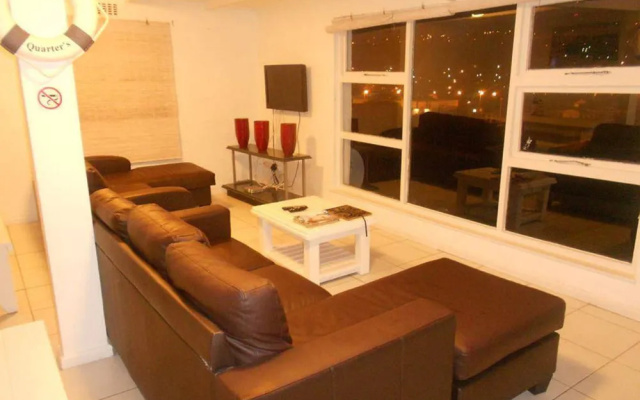 Saldanha Bay Lodge