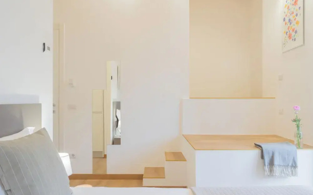Pozzo Vertical Apartment With Garden and Parking by Rent all Como