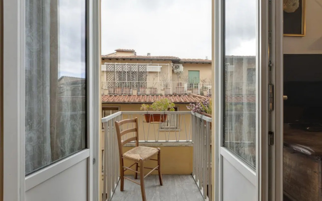 Studio Suite With Elevator Near the Old Bridge