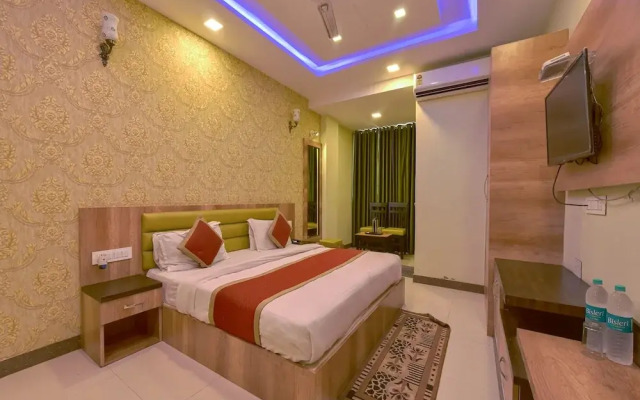 Hotel Golden Leaf