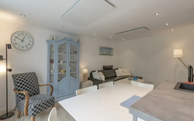 Holiday Home With Fabulous Garden