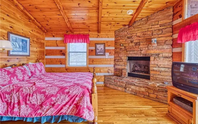 Kears Mountain Magic - One Bedroom Cabin