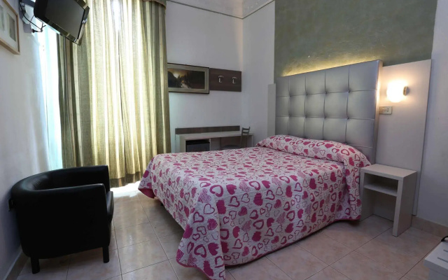 Hotel Piola