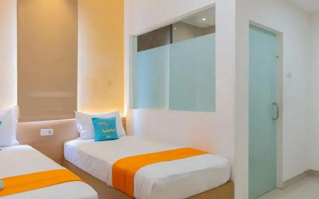 Sans Hotel Box Mansion Surabaya