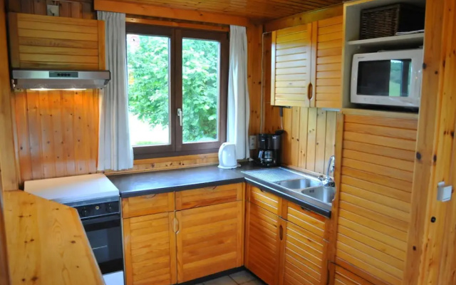 Cozy Holiday Home in Somme-Leuze with River View