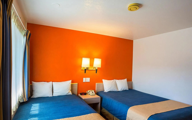 FairBridge Inn Moscow