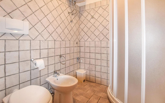 Awesome Apartment in La Ciaccia With 1 Bedrooms