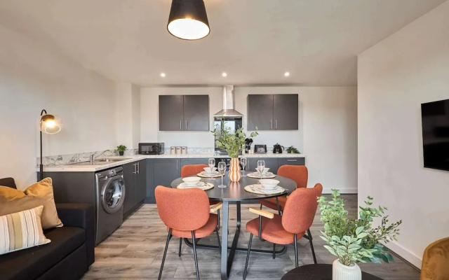 Host Stay 10 Queens Court