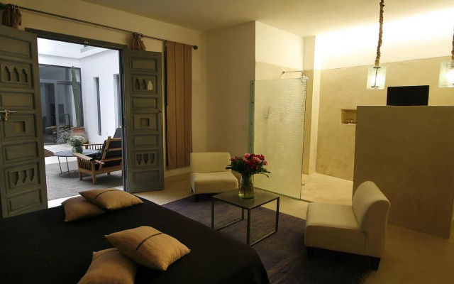 Riad Awa