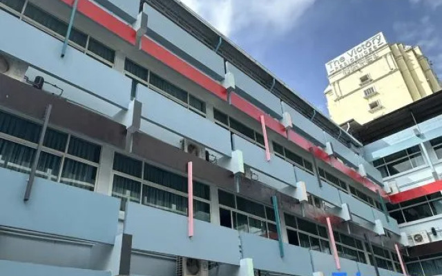Krungthai Hotel at Rangnam