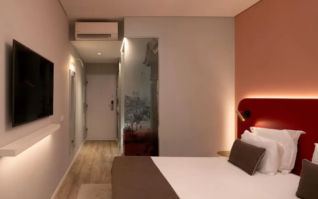 King David Suites 202 by Homie
