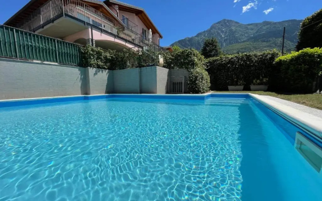 Lago Apartment