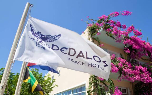 Dedalos Beach Hotel вид на фасад