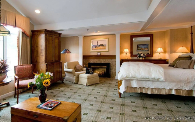 The Meadowmere Resort