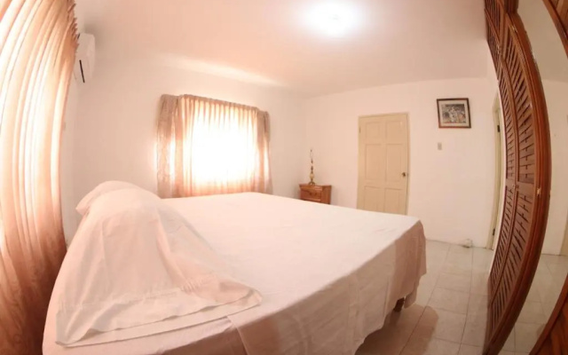 Dironche Villa-Porto Bello
