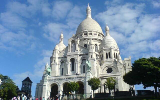 Отель Constance - Paris Montmartre Франция, Париж - отзывы, цены и фото номеров - забронировать отель Constance - Paris Montmartre онлайн вид на фасад