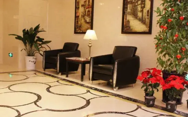 Wenfeng Chengshi Hotel (Rugao Changjiang Town)