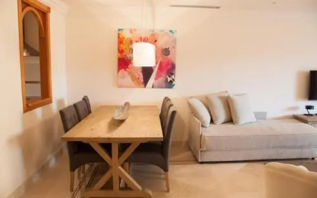 Aloha Hill Club Apartment