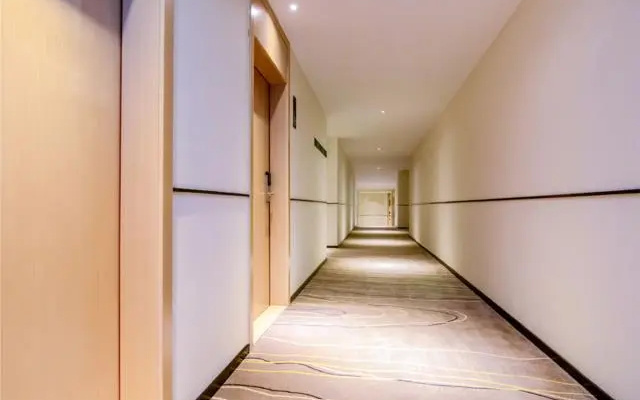 City Comfort Inn Chongqing Nanping Light Rail Station