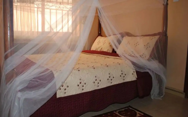 Prime Rose Hotel