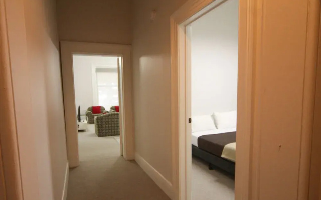 Seafield Tower Glenelg Apartment no 5