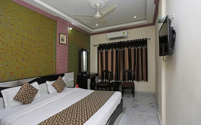 OYO 6541 Hotel Relax Inn