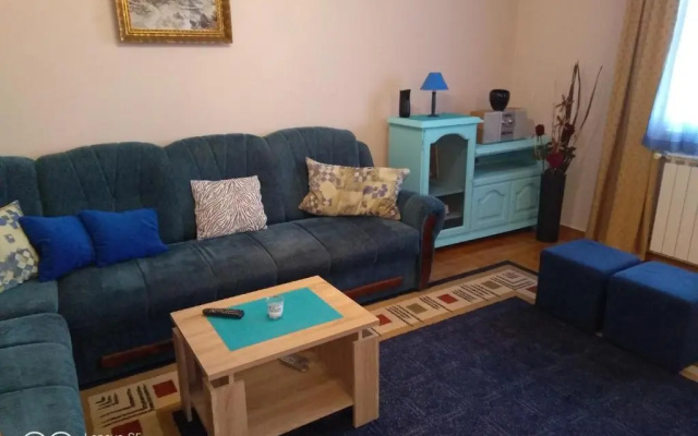 Apartmani Almica