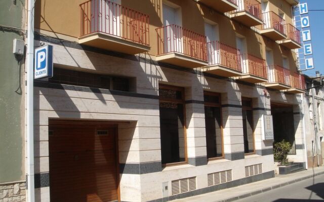 Отель Venta de la Punta вид на фасад