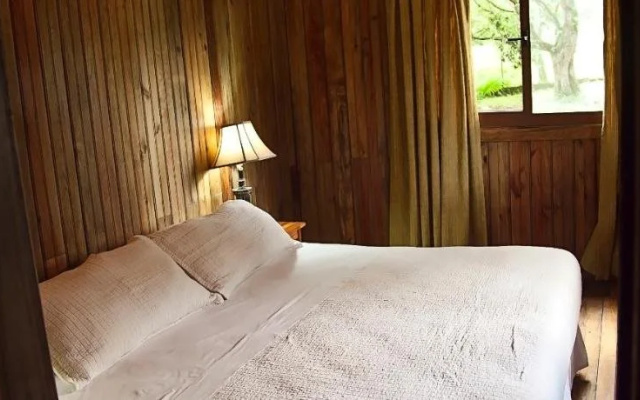 Pulhapanzak Waterfalls Cabins