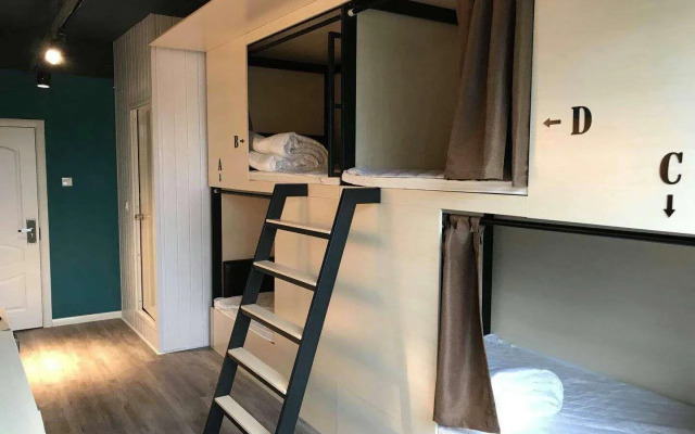 Wutongli Youth Hostel