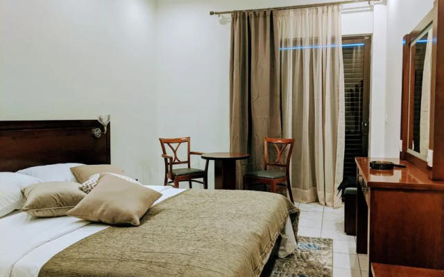 Lepanto Hotel