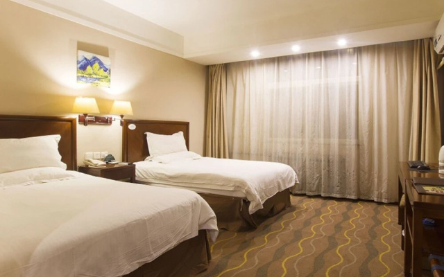 GreenTree Inn Puyang Oil-field Headquarters Hotel