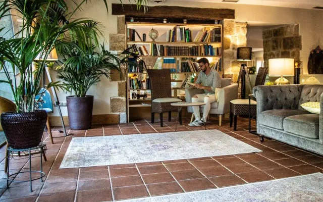 Hotel Palacio de Arce