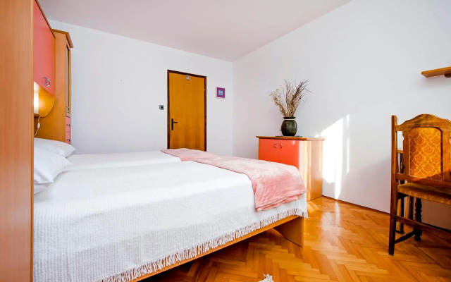 Apartment Nika