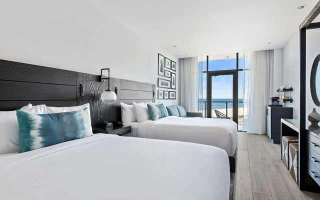 Wave Resort