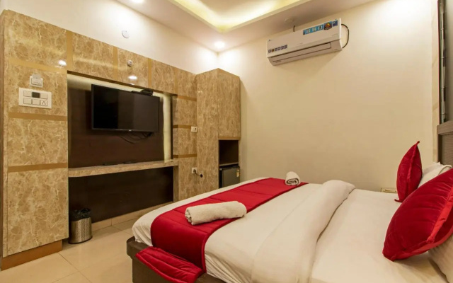 Hotel Bless Inn Near New Delhi Railway Station
