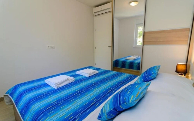 Mali Princ - Modern and Comfortable - A1